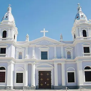 https://new-antique-house-at.comcaribbean.com
