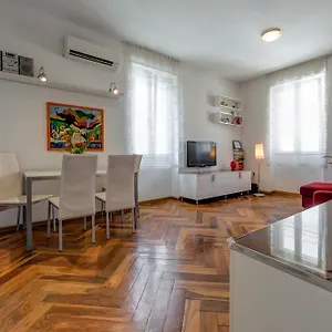 Apartment Lana, Split
